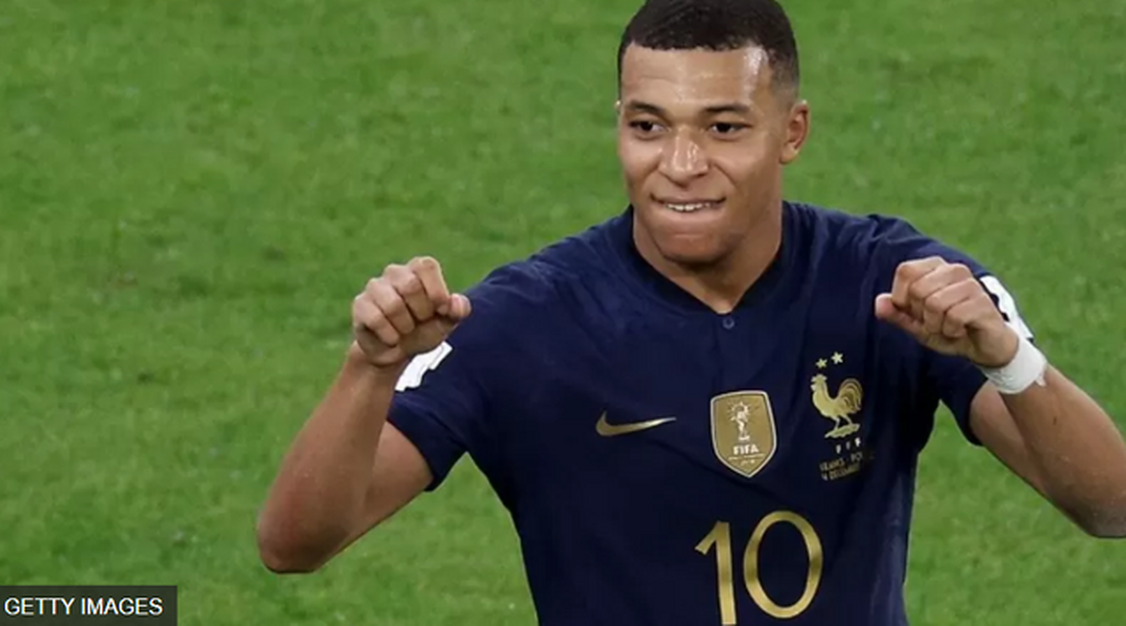 华体会入口-包含出色发挥引发热议！，姆巴佩在德国队比赛中战术调整气势如虹延续的词条